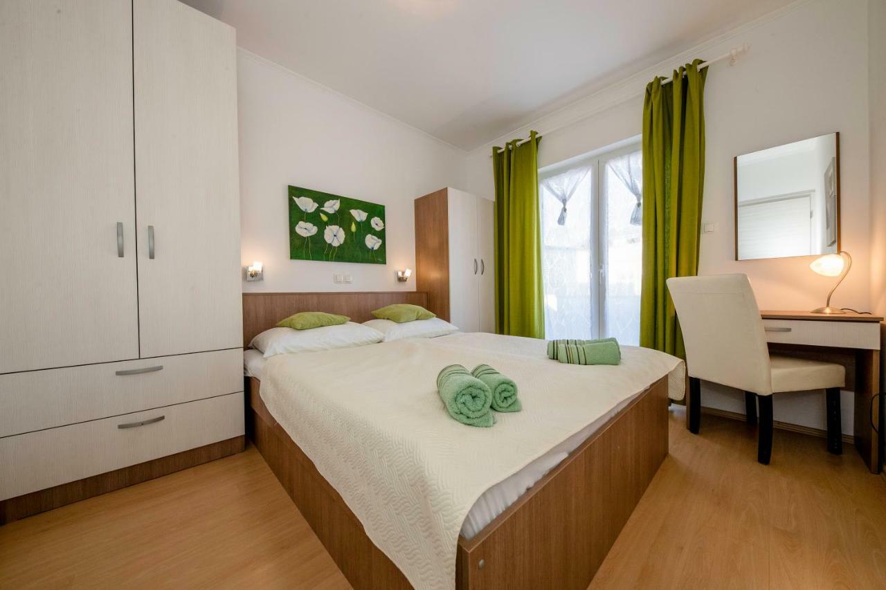Apartamento Lili Rab Rab Town Exterior foto